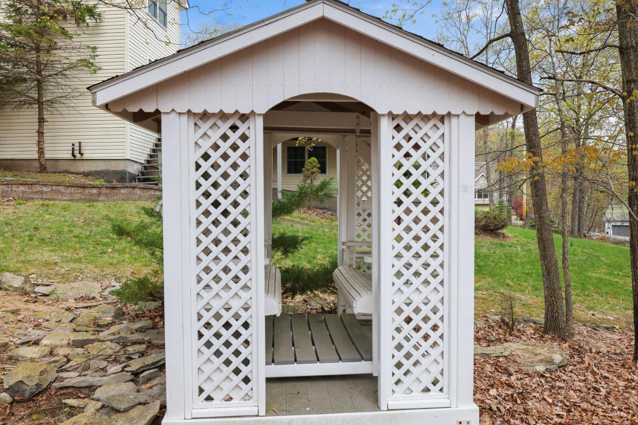 Premier Cozy Cabin - Free Amenities & Comm Indoor Pools Bushkill Exterior foto