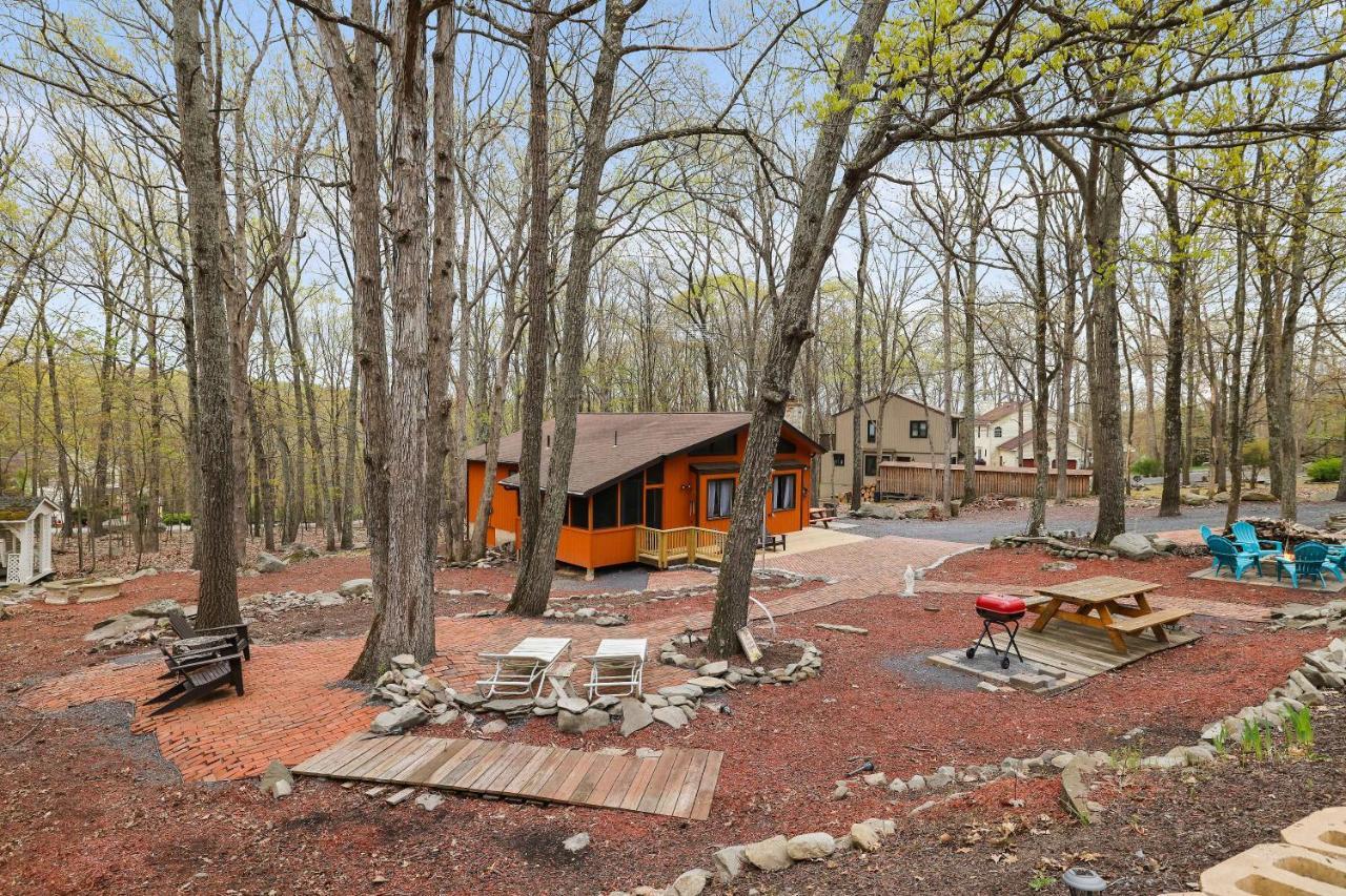 Premier Cozy Cabin - Free Amenities & Comm Indoor Pools Bushkill Exterior foto